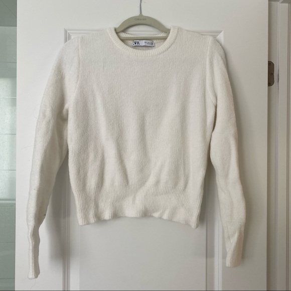 Zara soft knit sweater - Picture 2 of 2